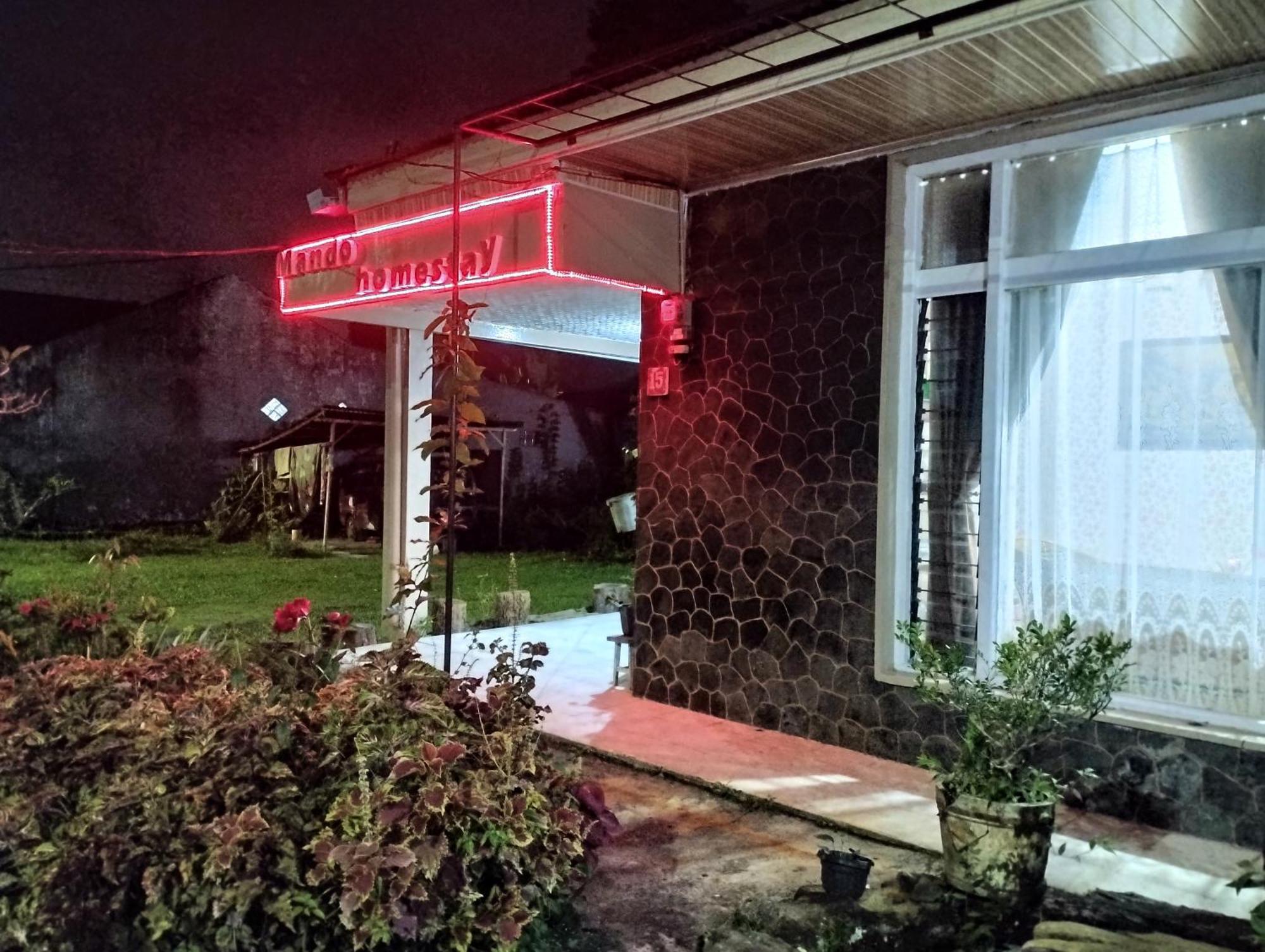 Mando Homestay III Bukittinggi Zewnętrze zdjęcie